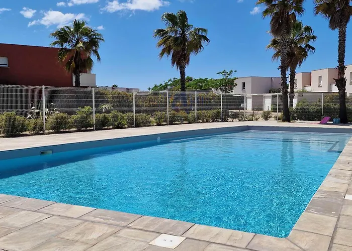 Superbe Villa Avec Piscine En Residence A Sete