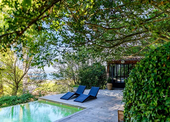 Maison Mediterraneenne Dans Les Pins, Mont Saint Clair Sete